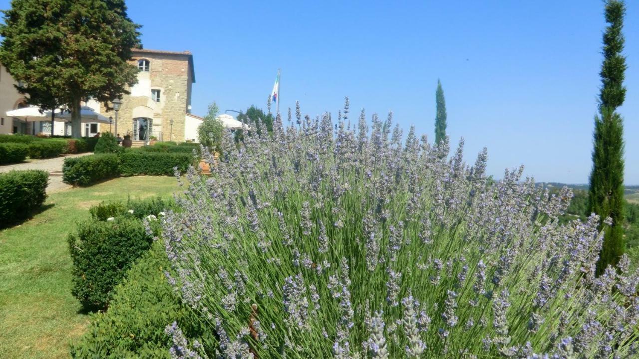 Appartamenti Ava E Tegrino Nell'Antica Dimora Di Fulignano San Gimignano Eksteriør bilde