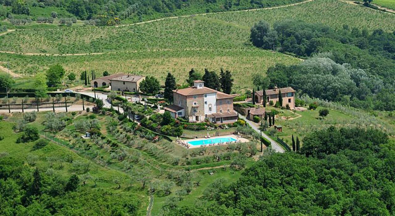 Appartamenti Ava E Tegrino Nell'Antica Dimora Di Fulignano San Gimignano Eksteriør bilde