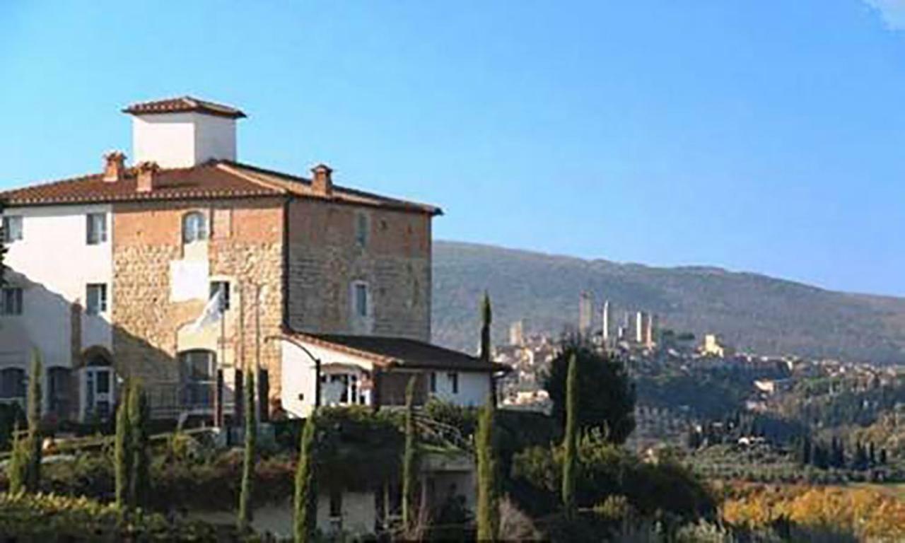 Appartamenti Ava E Tegrino Nell'Antica Dimora Di Fulignano San Gimignano Eksteriør bilde