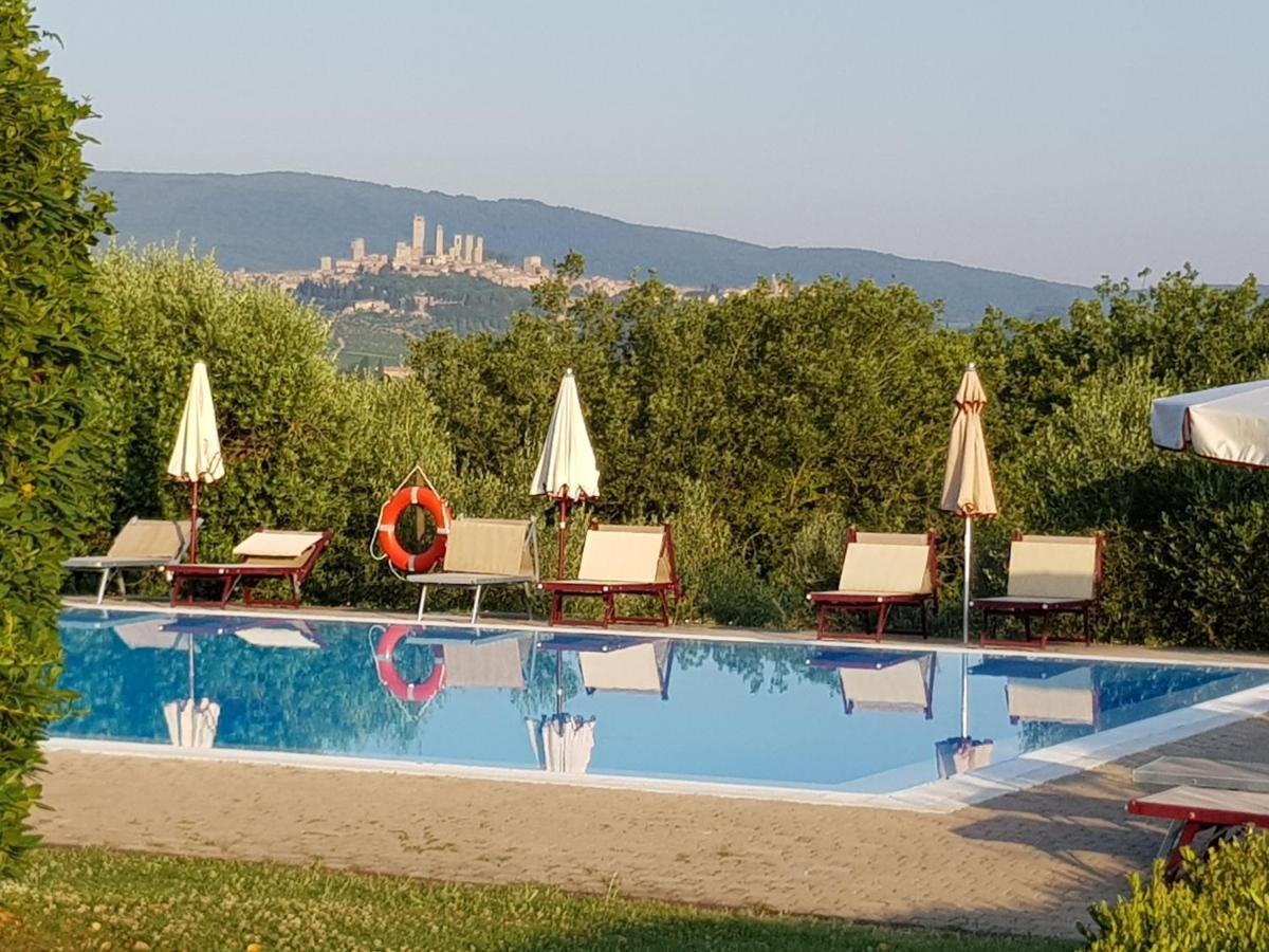 Appartamenti Ava E Tegrino Nell'Antica Dimora Di Fulignano San Gimignano Eksteriør bilde