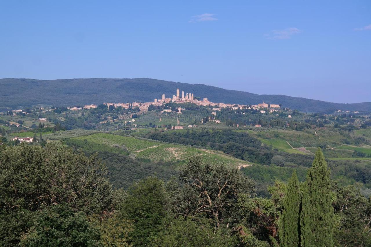 Appartamenti Ava E Tegrino Nell'Antica Dimora Di Fulignano San Gimignano Eksteriør bilde